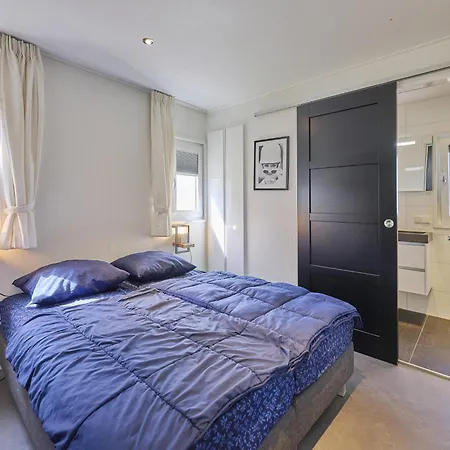 Holiday home Het Luxe Droompaviljoen Kaatsheuvel